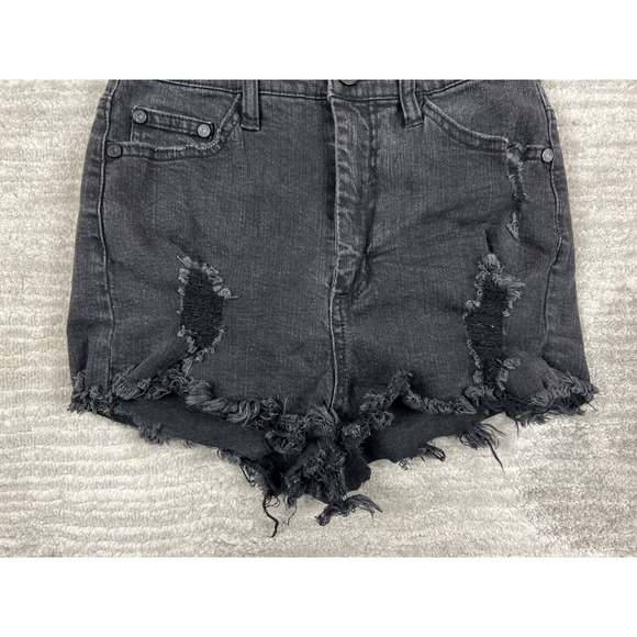 Refuge Shorts Womens‎ 4 Black Denim High Rise Cheeky Jean Distressed - Picture 3 of 11